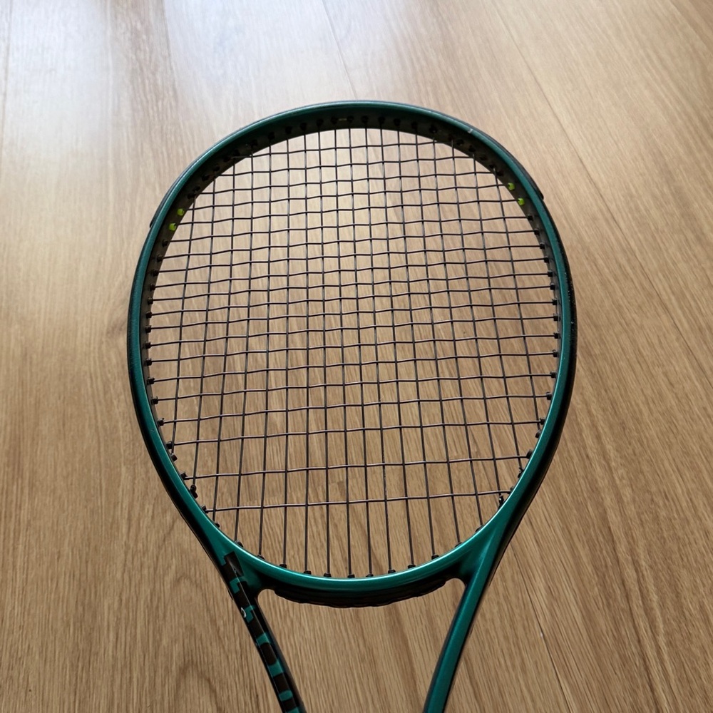 Wilson Men's Wilson BLADE Tennis Racket 4 41/2V9 Unisex leather grip excellent - Picture 16 of 16
